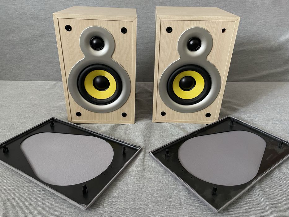 Boxe hi-fi / monitoare pasive studio tip KRK Rokit 5" gen. 1