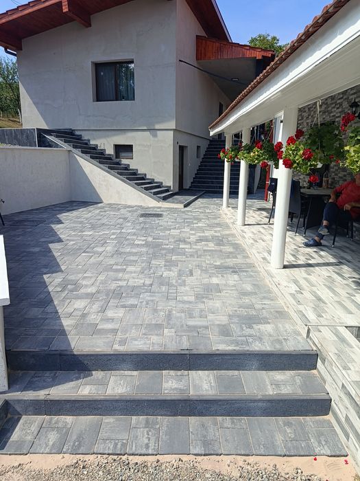 Firmă de montare PAVAJ