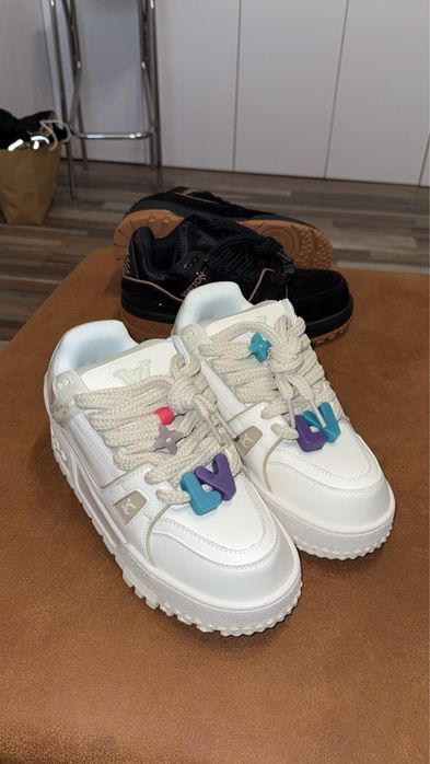 LV maxi marimea  43