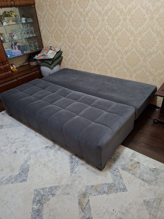 Диван свой продаю