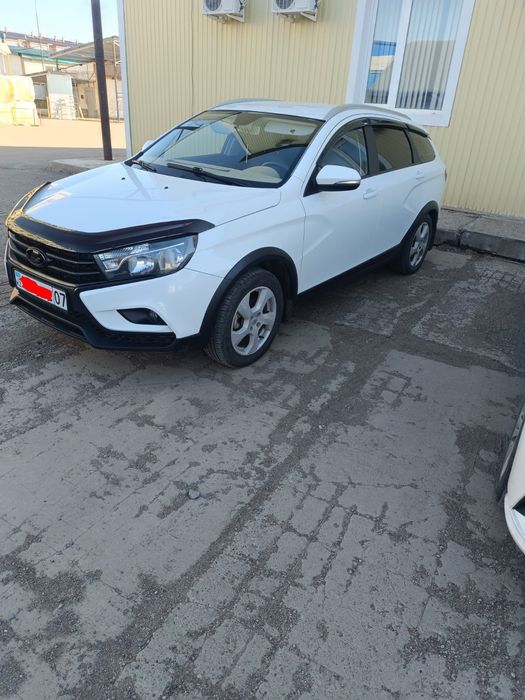 Продам весту кросс