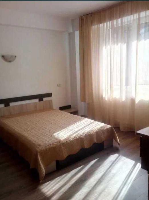 Ap. 2 camere dec., et. 1, George Enescu, zona Liceul de Informatica