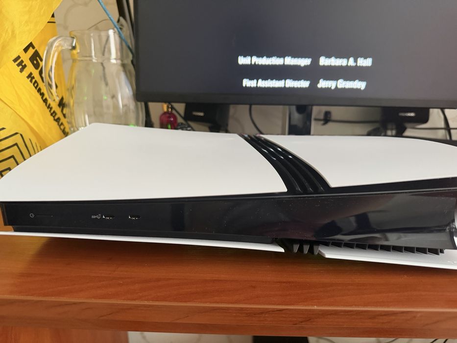 Ps 5 Pro 2Tb белый