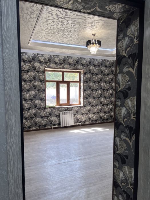 Yangi hovli sotiladi