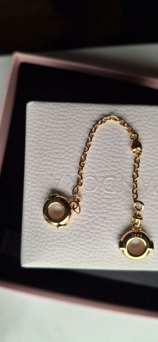 Lanț de siguranță Pandora S925, suflat cu aur, nou fără etichetă.