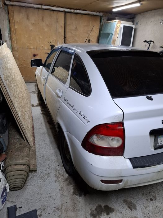 Продам приору хэчбек