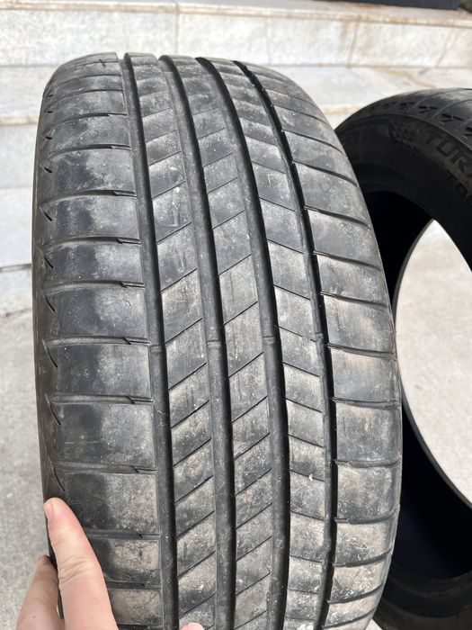 235/45/18 2бр Bridgestone Гуми