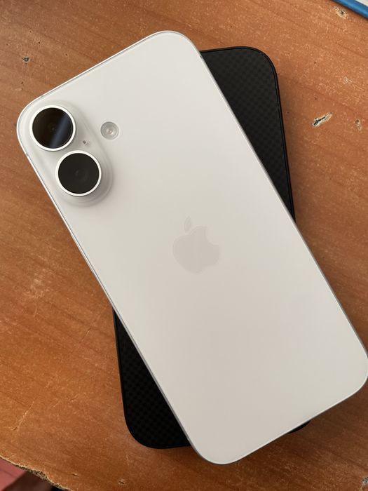 IPhone 16 сост идеал