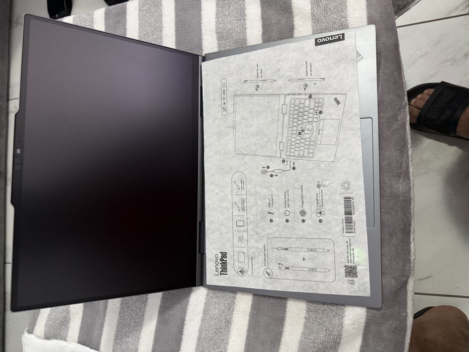 Vand laptop lenovo thinkpad x1 2-in-1 Gen 9