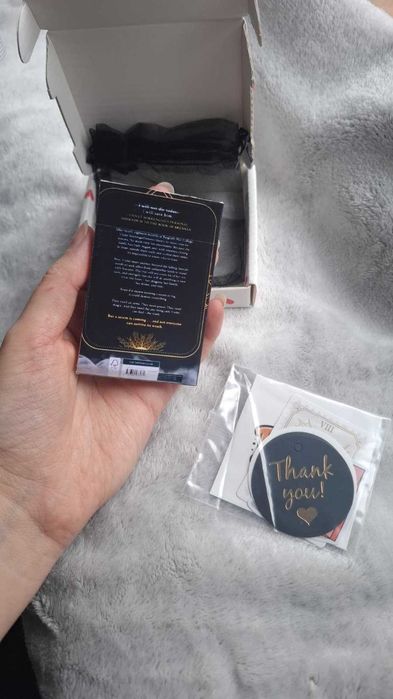 Martisor magnet cu minibook Onyx Storm