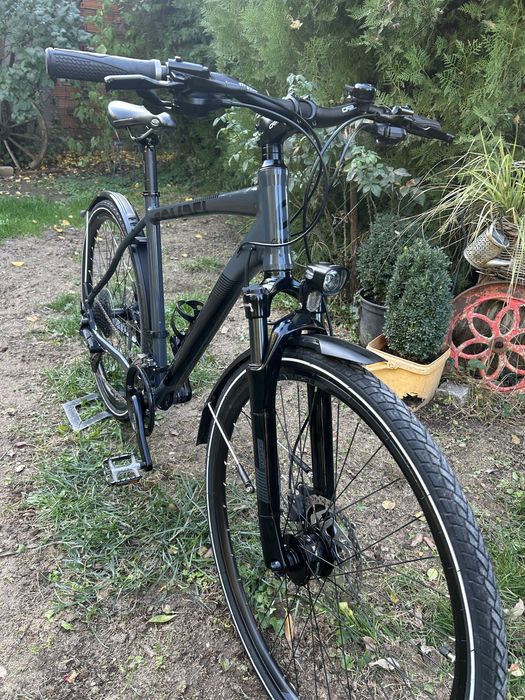 Compel 28 цола като нов 2х10 Шимано Cues