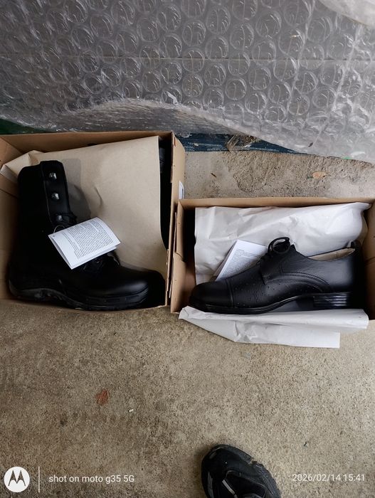 Придавам Кубинки и Боти 43 номер