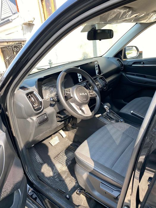 Kia  avtomobil dvigatel 1.5