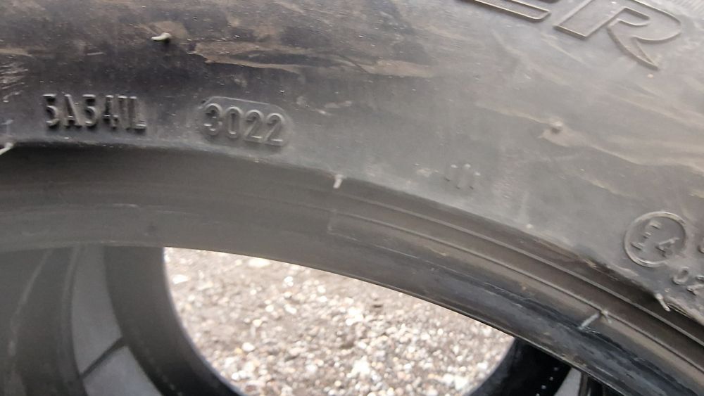 Anvelope 255/45R19 marca Pirelli, DOT 2022,M +S, 6.5 mm