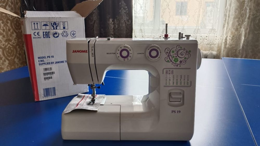 Швейная машина новая