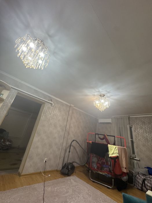 Продам люстры, хорошего качество