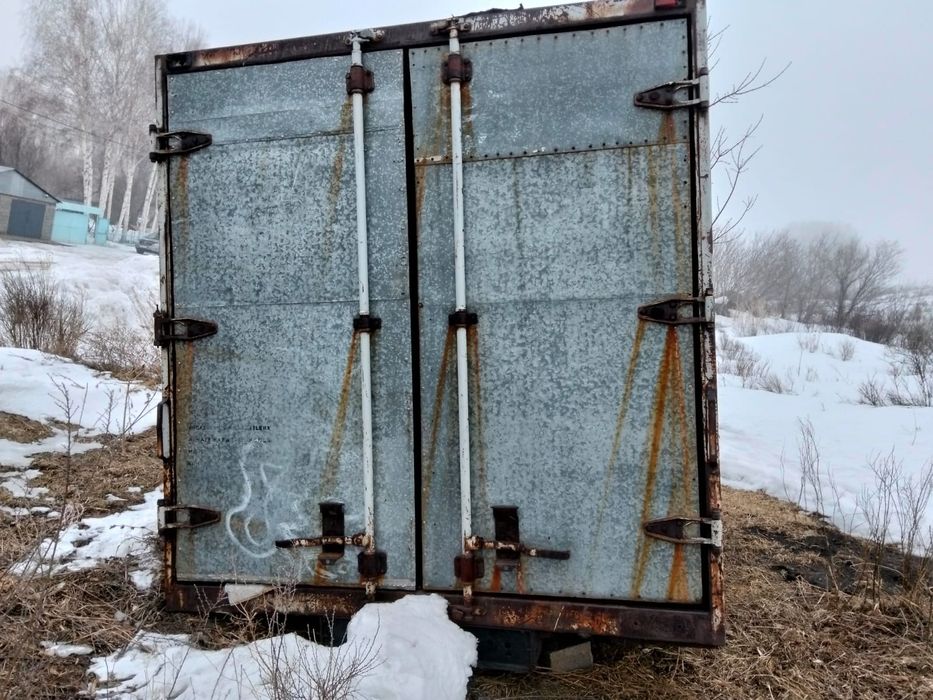 Будка термос, с ЗИЛа бычка.