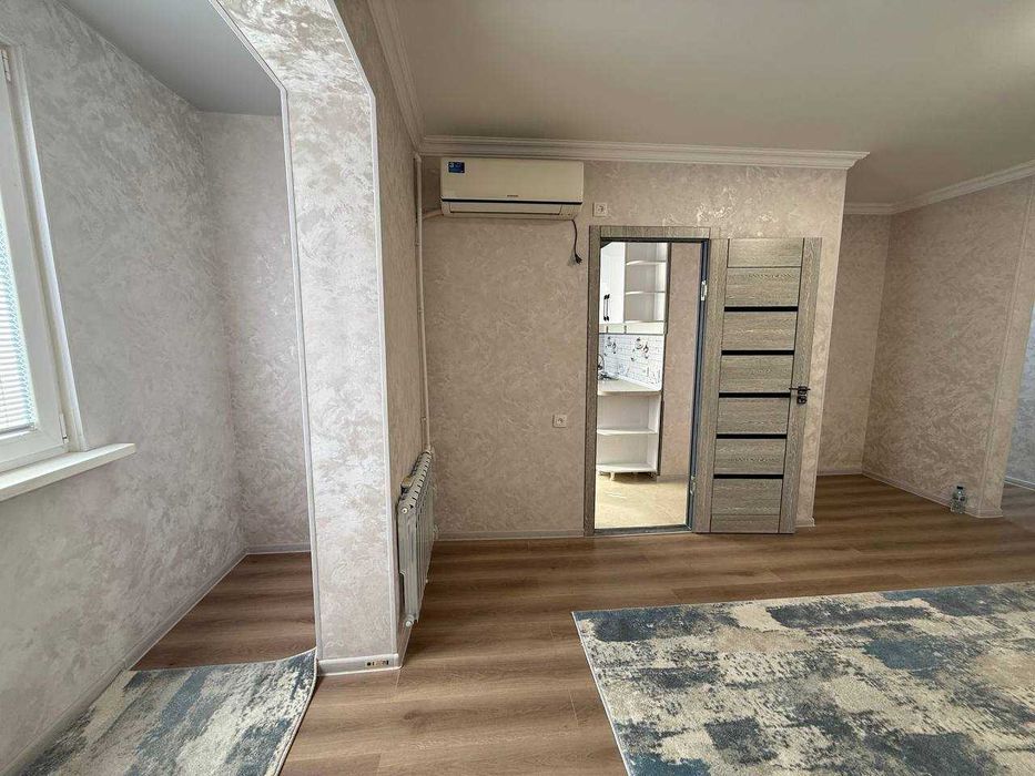 СРОЧНО !! Продается квартира в Яшнабаде 1/2/5 ( 35 кв/м ) Авиасозлар 4