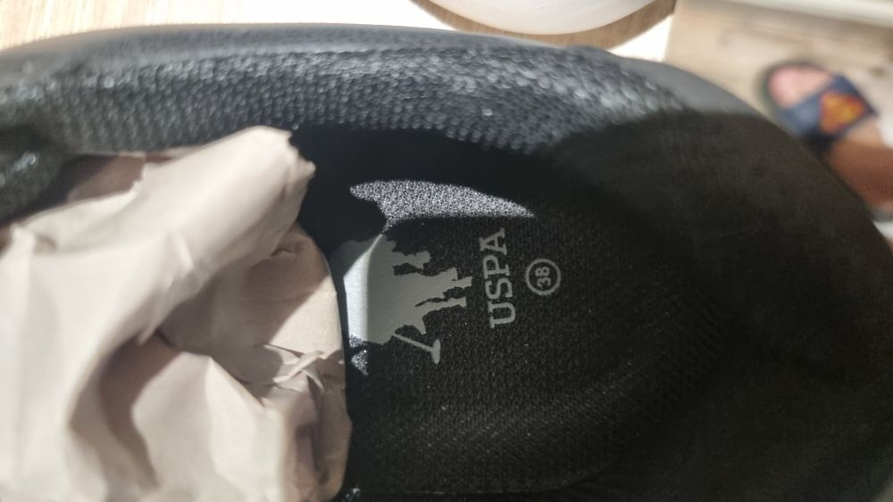 Чисто нови оригинални маратонки U.S. Polo Assn.