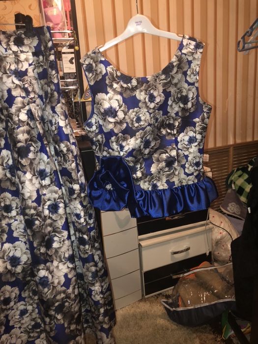 Продам костюм