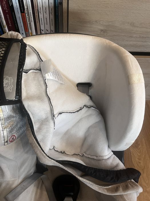 Scaun auto pentru copii