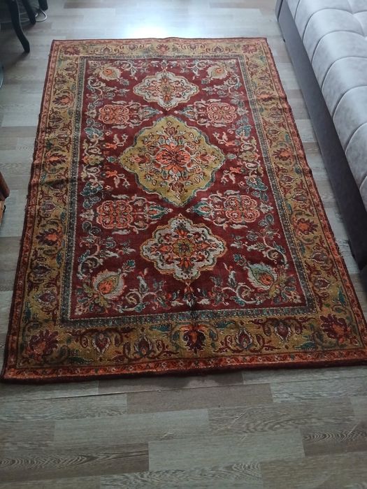 Продаются ковры, добротные