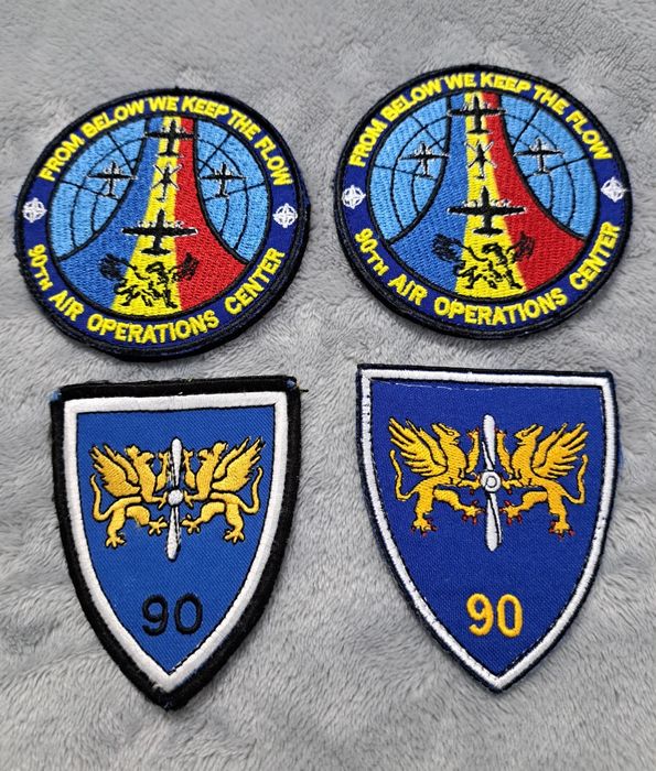 Embleme militare