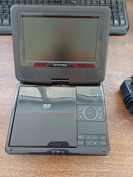 Dvd player portabil Sunstech