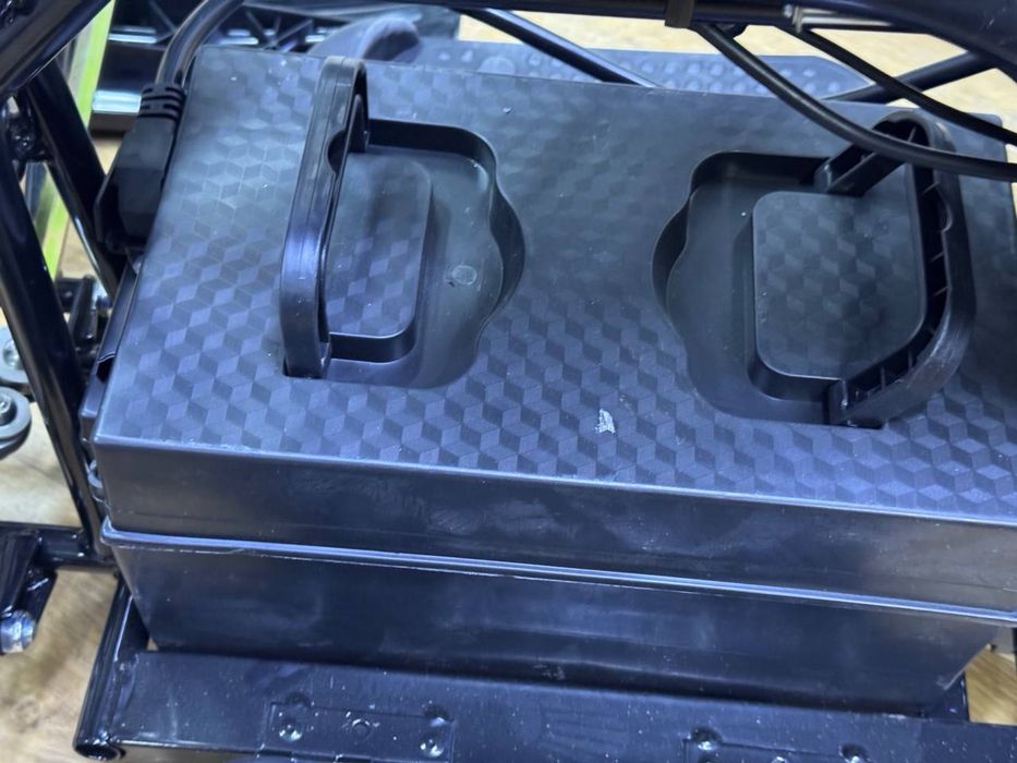 Снегоход детский с мотором