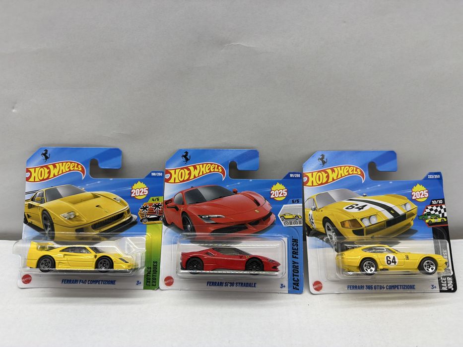 Hotwheels Lot 3 machete Ferrari F40 SF90 365 GTB4 scara 1:64 metalice