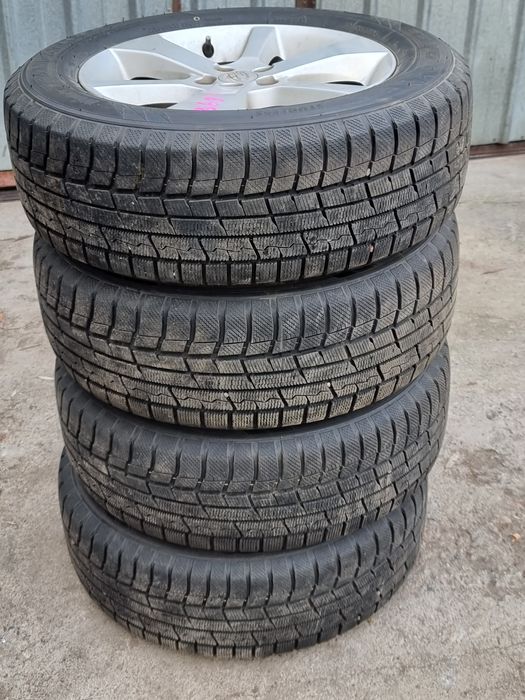 Диски R17 с шинами на Subaru