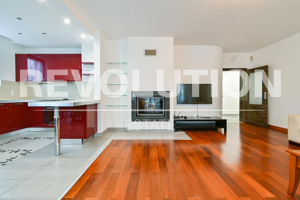 Дава се под наем Четиристаен апартамент в София, Драгалевци - 213 кв.м за 1600 € - Снимка #4