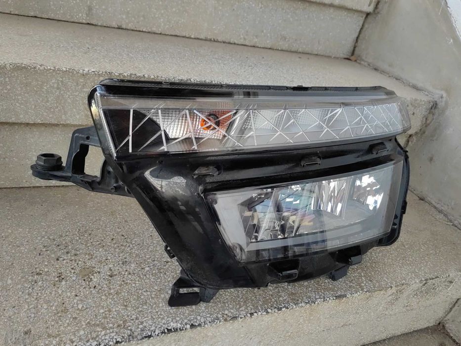 Фар Skoda Kamiq LED ляв / Фар Шкода Карок Оригинален