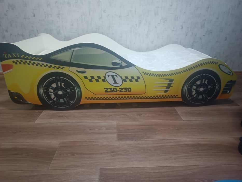 Продам детскую кроватку