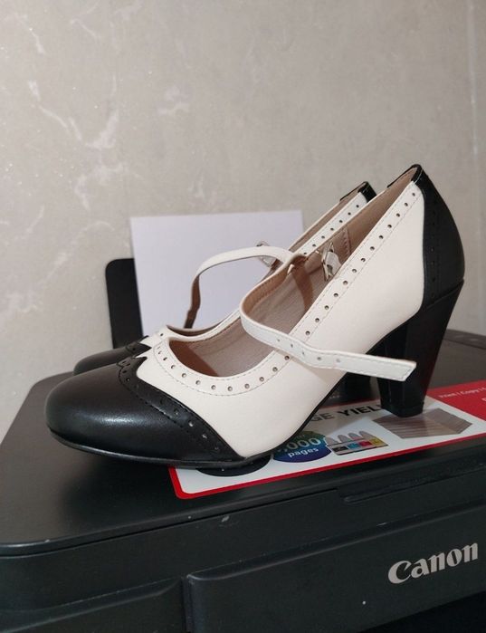 Продам туфли 38 размера