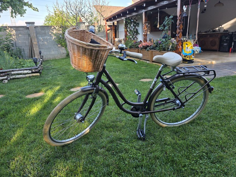 Bicicleta dama Hercules in stil vintage moderna