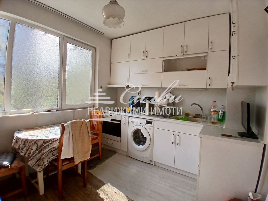 Двустаен ТУХЛЕН апартамент - кв.Херсон