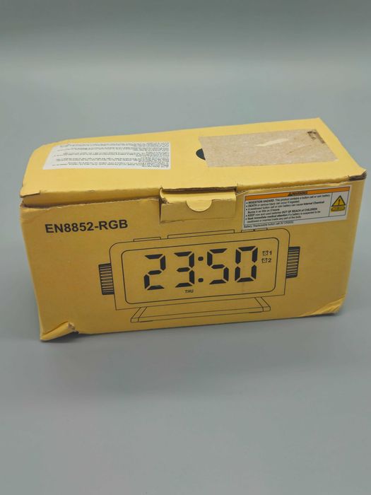 Дигитален RGB будилник с FM радио, огледален дисплей, USB изходи