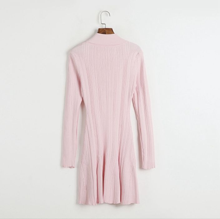 Дамска Рокля в Розов Цвят