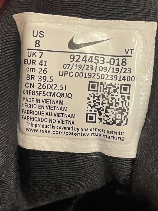 Оригинални маратонки Nike vm plus и airmax90