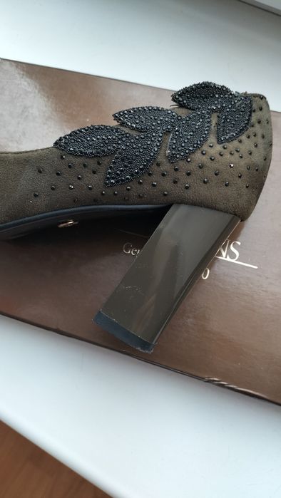 Туфли женские модельные