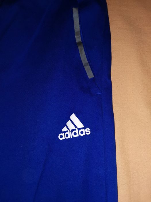 Adidas bumbac 11-12 ani ca noi