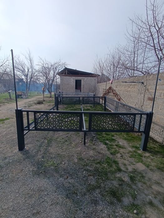 Тапчан..топчан..топшан.