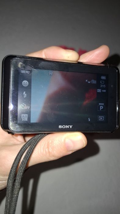 Компактен дигитален фотоапарат камера Sony DSC  T99