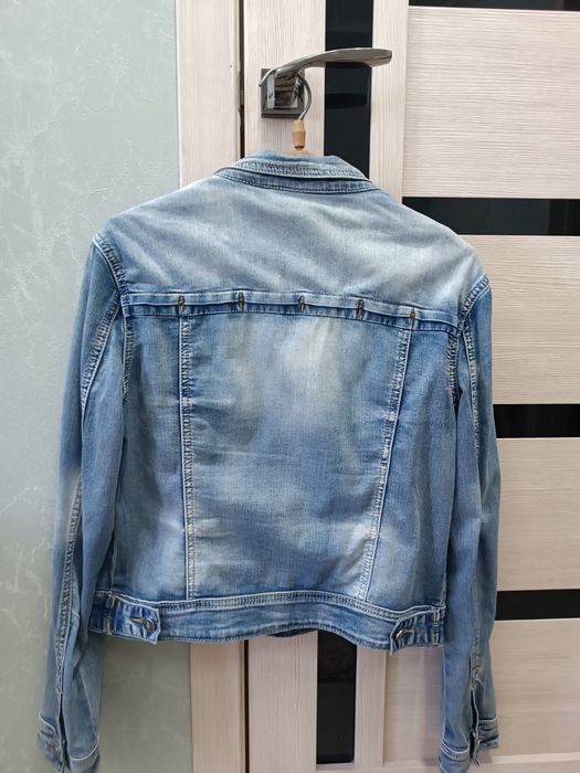 Джинсовая куртка, джинсовка 46 р-р