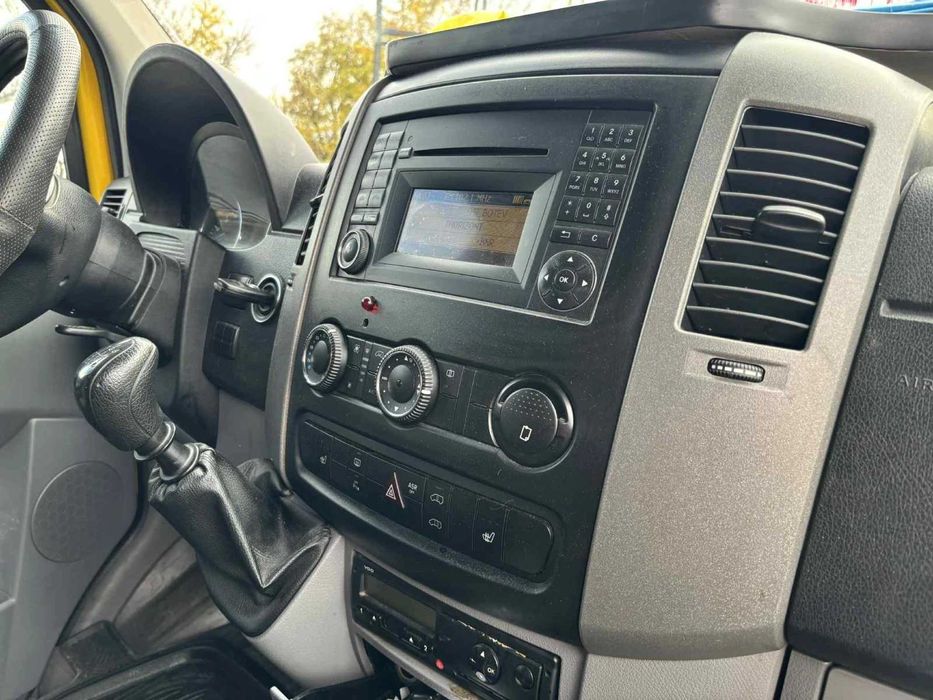 Mercedes-Benz Sprinter 316