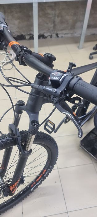 Велосипед cube acid 2019 год