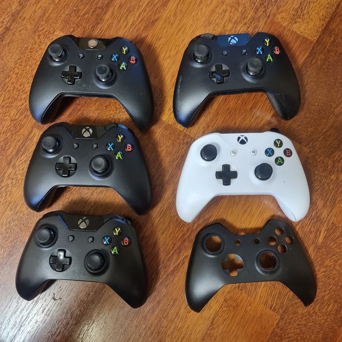 Controlere Xbox one si PS4