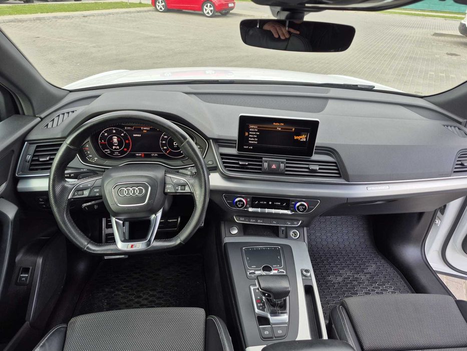 Audi Q5 2.0 TDI Quattro S-LINE