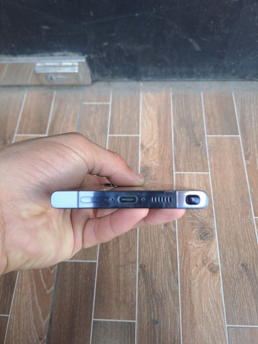 Samsung s 23 ultira ideal ochilmagan radnoy 12 256 tali